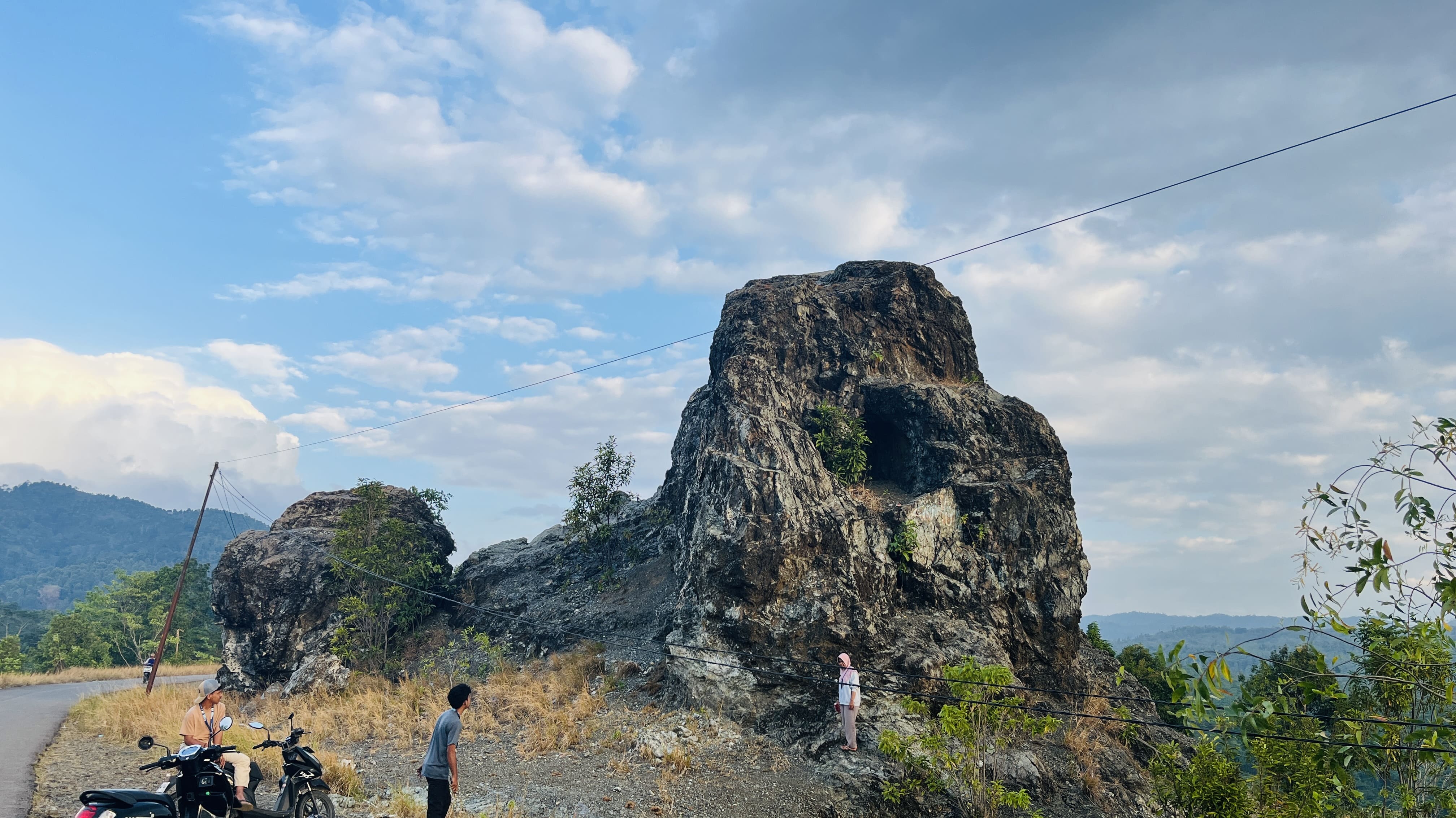 Gunung Batu
